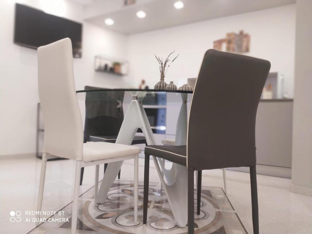 Vernazza Luxury Apartment Bagian luar foto